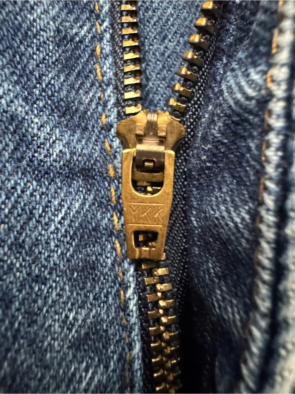 Vintage Levis 505 Jeans Mens Size 38x32 Blue Straight Leg Dark Wash 90s Retro